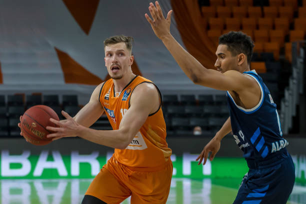 不仅承载着 不仅承载着