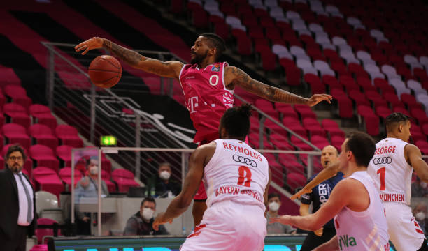 3不敌日本 3不敌日本